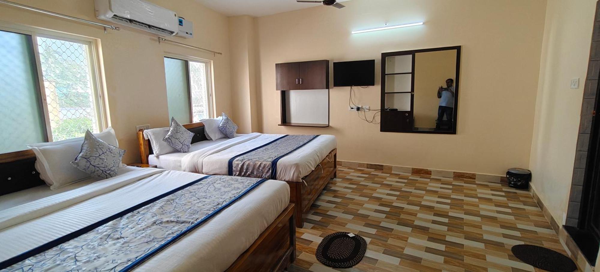 Hotel Vip Prime Purî Extérieur photo
